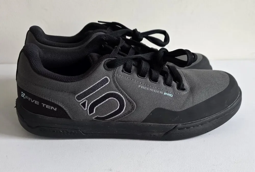 Adidas Five Ten Freerider Pro Mountain Bike Sneakers Gray Black Sz 8.5(M) 10(W)